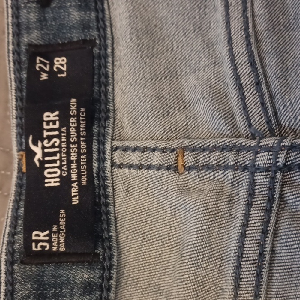 Jeans - Picture 2 of 2